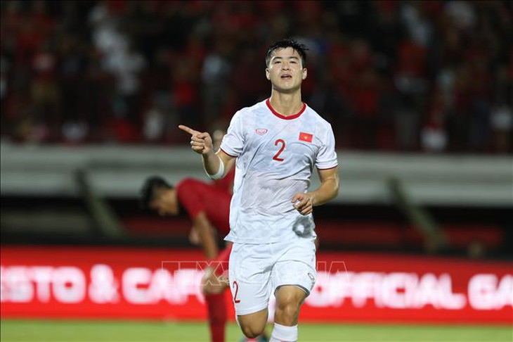 Trung vệ Duy Mạnh làm đội trưởng đội tuyển Việt Nam tại ASEAN Cup 2024- Ảnh 1. Trung vệ Duy Mạnh làm đội trưởng đội tuyển Việt Nam tại ASEAN Cup 2024- Ảnh 1.