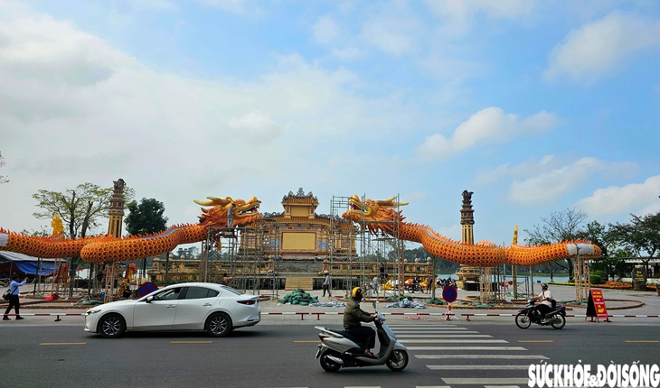 Điều ít biết về linh vật rồng vừa lộ diện nhận 'mưa lời khen' ở Huế- Ảnh 1.
