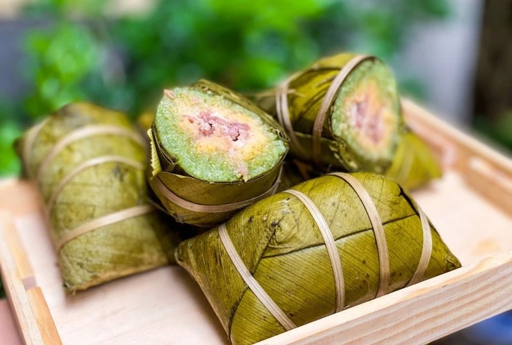 Bánh chưng gù Hà Giang làm bằng nguyên liệu gì mà thơm ngon nức tiếng?- Ảnh 1.