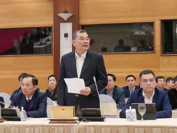 'Có những vật tư bị nâng giá 300%, là một trong những nguyên nhân làm tăng giá điện'- Ảnh 1.