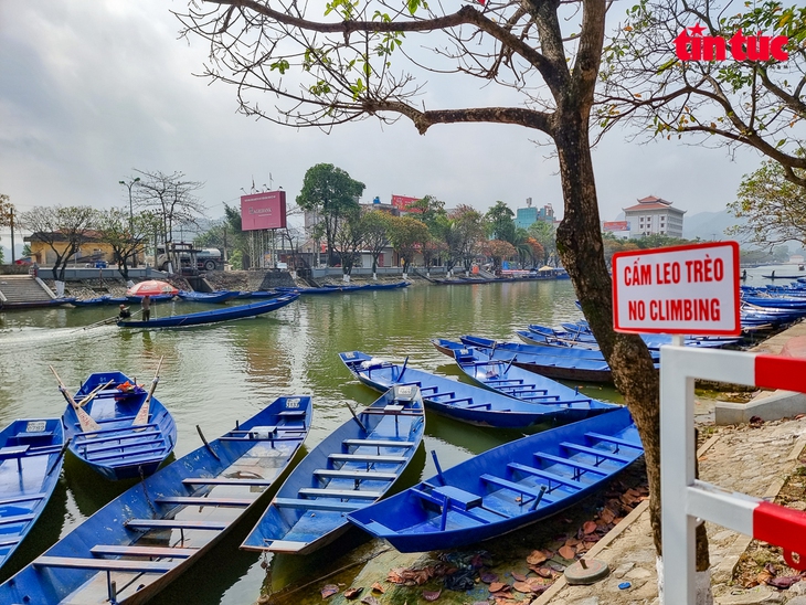Nhiều nét mới trong lễ hội chùa Hương 2024- Ảnh 3. Nhiều nét mới trong lễ hội chùa Hương 2024- Ảnh 3.