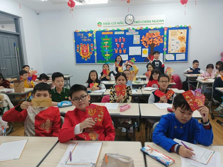 Các trường học nhanh chóng ổn định nền nếp sau kỳ nghỉ Tết- Ảnh 1.