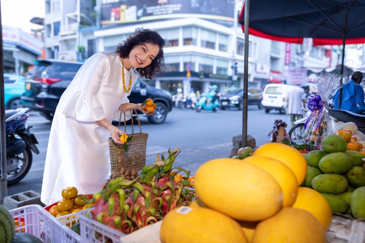 Hôn nhân đời thực của mỹ nhân Hà Nội xưa: NSND Lê Khanh bình dị khiến khán giả ngỡ ngàng- Ảnh 8. Hôn nhân đời thực của mỹ nhân Hà Nội xưa: NSND Lê Khanh bình dị khiến khán giả ngỡ ngàng- Ảnh 8.