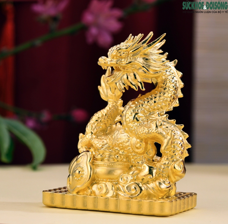 Cận cảnh linh vật chế tác tinh xảo bằng vàng ròng hút khách trước ngày vía Thần tài- Ảnh 11.