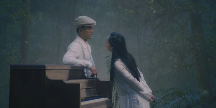 Đào, phở và piano bất ngờ trở thành hiện tượng 'trước nay chưa từng có'- Ảnh 3. Đào, phở và piano bất ngờ trở thành hiện tượng 'trước nay chưa từng có'- Ảnh 3.