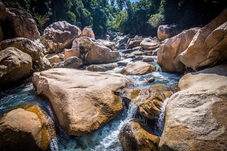 Đi chơi đầu xuân, người đàn ông bất tích bí ẩn- Ảnh 1. Đi chơi đầu xuân, người đàn ông bất tích bí ẩn- Ảnh 1.