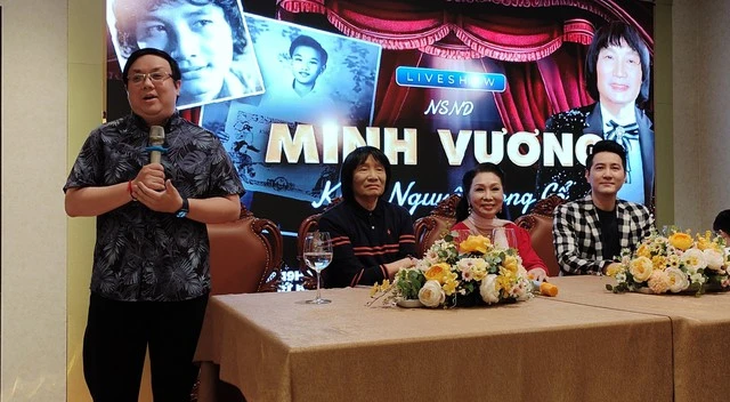 'Ông hoàng cải lương' Minh Vương sau ca ghép thận 12 năm: Sức khỏe tốt, mở liveshow đầu tiên ở tuổi xế chiều- Ảnh 2. 'Ông hoàng cải lương' Minh Vương sau ca ghép thận 12 năm: Sức khỏe tốt, mở liveshow đầu tiên ở tuổi xế chiều- Ảnh 2.