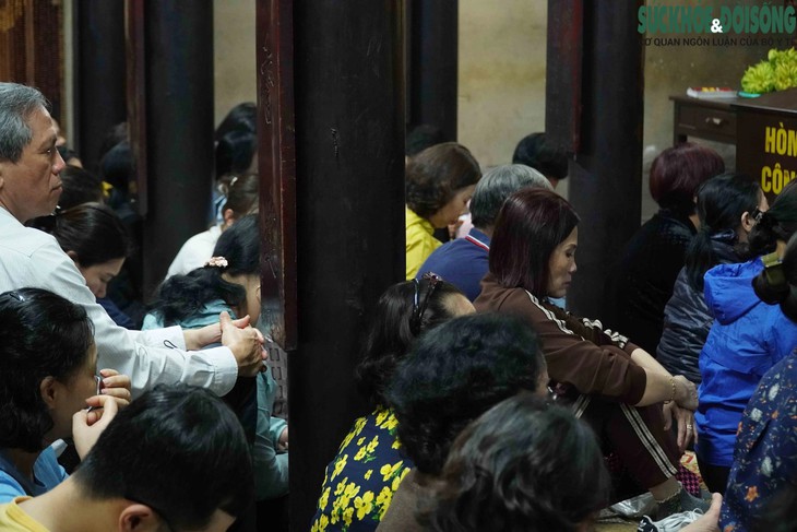 Hàng nghìn phật tử tới dự lễ cầu an tại chùa Phúc Khánh- Ảnh 6.