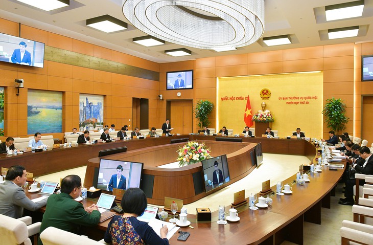 UBTVQH xem xét việc giao bổ sung số lượng Kiểm sát viên của VKSND- Ảnh 2. UBTVQH xem xét việc giao bổ sung số lượng Kiểm sát viên của VKSND- Ảnh 2.