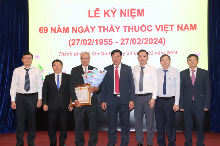 Thứ trưởng Đỗ Xuân Tuyên: Xây dựng Viện Pasteur TPHCM xứng tầm với tên gọi - Ảnh 3. Thứ trưởng Đỗ Xuân Tuyên: Xây dựng Viện Pasteur TPHCM xứng tầm với tên gọi - Ảnh 3.