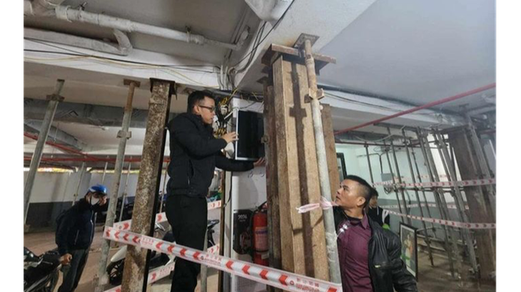 Hà Nội yêu cầu truy trách nhiệm vụ chung cư bị nứt khiến 60 hộ dân phải di dời- Ảnh 2. Hà Nội yêu cầu truy trách nhiệm vụ chung cư bị nứt khiến 60 hộ dân phải di dời- Ảnh 2.