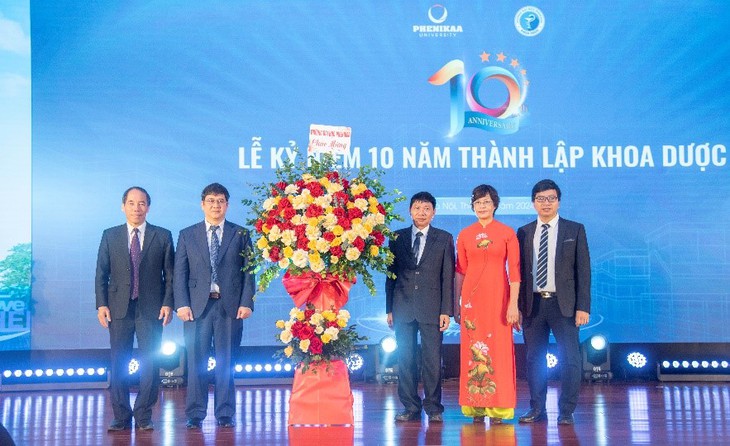 Khoa Dược Trường Đại Học Phenikaa đổi mới, sáng tạo và hội nhập...- Ảnh 2. Khoa Dược Trường Đại Học Phenikaa đổi mới, sáng tạo và hội nhập...- Ảnh 2.