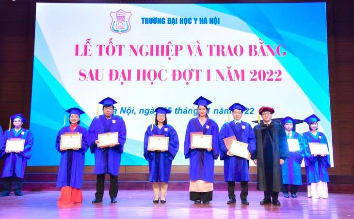 GS.TS. Tạ Thành Văn: Cần có chính sách đặc thù cho đào tạo bác sĩ nội trú- Ảnh 3. GS.TS. Tạ Thành Văn: Cần có chính sách đặc thù cho đào tạo bác sĩ nội trú- Ảnh 3.