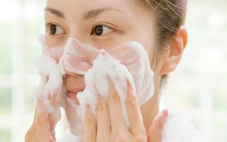 Thu hồi, tiêu hủy trên toàn quốc hai lô sản phẩm rửa mặt và chăm sóc da