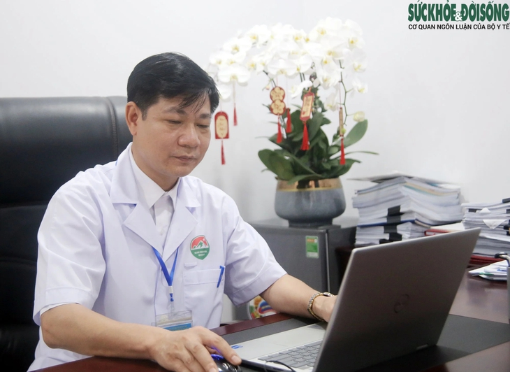 Bác sĩ cứu sống 2 sản phụ ngừng tim và tâm nguyện cả đời cống hiến cho sự nghiệp y khoa- Ảnh 1. Bác sĩ cứu sống 2 sản phụ ngừng tim và tâm nguyện cả đời cống hiến cho sự nghiệp y khoa- Ảnh 1.
