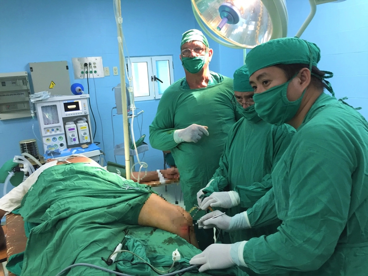 Tiến sĩ y khoa trẻ mang tiến bộ y học từ Cuba về chăm sóc người Việt- Ảnh 8. Tiến sĩ y khoa trẻ mang tiến bộ y học từ Cuba về chăm sóc người Việt- Ảnh 8.