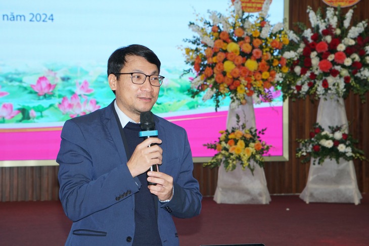 Thành lập Chi hội vận động hiến mô, bộ phận cơ thể người tại BV E đúng dịp Kỷ niệm Ngày Thầy thuốc Việt Nam

- Ảnh 5.
