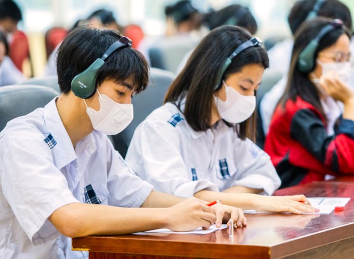 Chuyên gia giáo dục nói gì về việc dừng tuyển thẳng lớp 10 bằng IELTS?- Ảnh 2. Chuyên gia giáo dục nói gì về việc dừng tuyển thẳng lớp 10 bằng IELTS?- Ảnh 2.