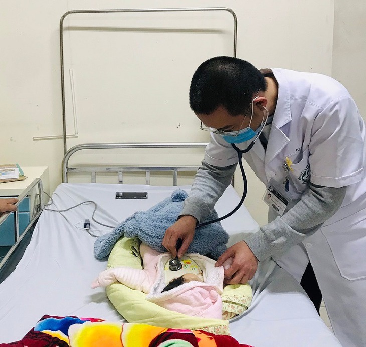 Can thiệp thành công trẻ sơ sinh bị tim bẩm sinh phức tạp - Ảnh 4.