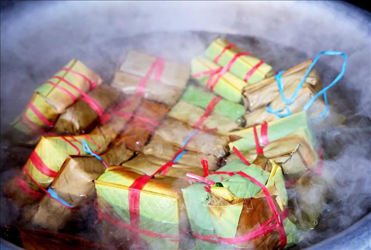 Quân dân ở Trường Sa thi gói bánh chưng đón Tết- Ảnh 5. Quân dân ở Trường Sa thi gói bánh chưng đón Tết- Ảnh 5.