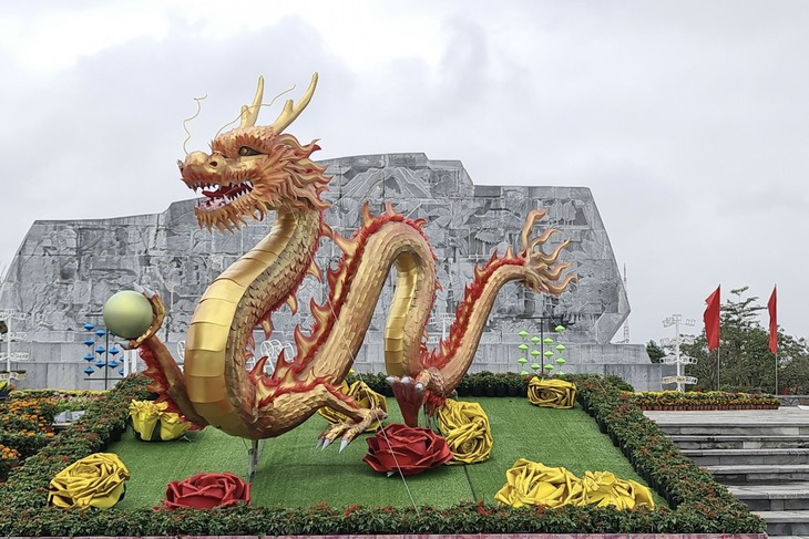 Cặp 'song long chầu ngọc' ở Quảng Bình vừa trình làng, người dân háo hức khoe ngay lên mạng- Ảnh 3. Cặp 'song long chầu ngọc' ở Quảng Bình vừa trình làng, người dân háo hức khoe ngay lên mạng- Ảnh 3.