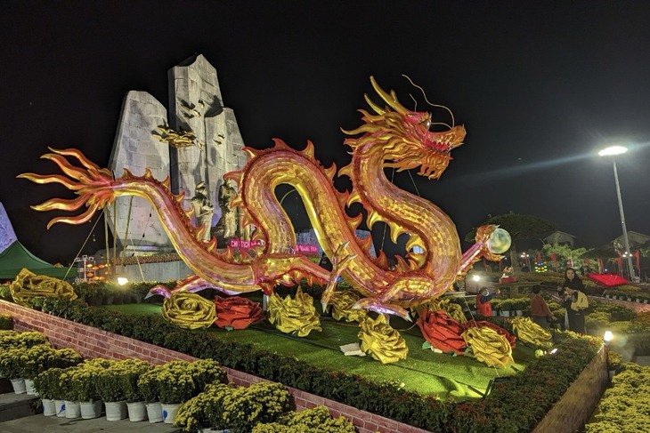 Cặp 'song long chầu ngọc' ở Quảng Bình vừa trình làng, người dân háo hức khoe ngay lên mạng- Ảnh 1. Cặp 'song long chầu ngọc' ở Quảng Bình vừa trình làng, người dân háo hức khoe ngay lên mạng- Ảnh 1.