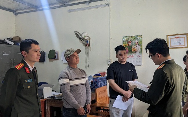 Bắt giám đốc doanh nghiệp sử dụng trái phép chất nổ để khai thác vàng