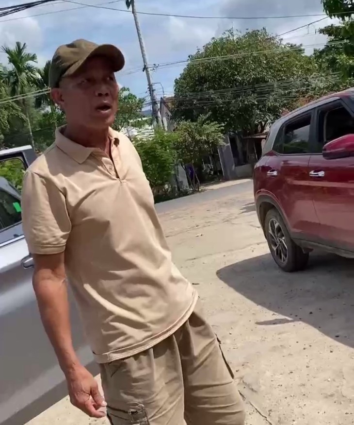 Bắt nghi phạm chống đối người thi hành công vụ- Ảnh 1.