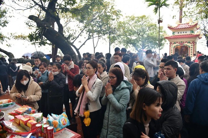 Ngày giờ nào đẹp, hướng tốt xuất hành đầu năm Giáp Thìn 2024?- Ảnh 2. Ngày giờ nào đẹp, hướng tốt xuất hành đầu năm Giáp Thìn 2024?- Ảnh 2.