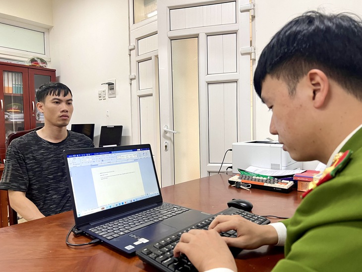 Mâu thuẫn sau va chạm giao thông, nam thanh niên gây án mạng- Ảnh 1. Mâu thuẫn sau va chạm giao thông, nam thanh niên gây án mạng- Ảnh 1.