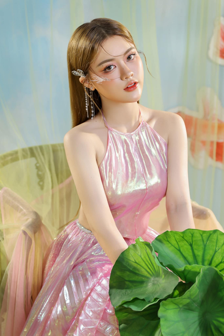 Cô gái Quảng Bình nỗ lực trở thành idol hot TikTok triệu người mê- Ảnh 2.