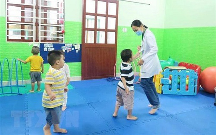Chuyện những thầy thuốc dạy trẻ tự kỷ