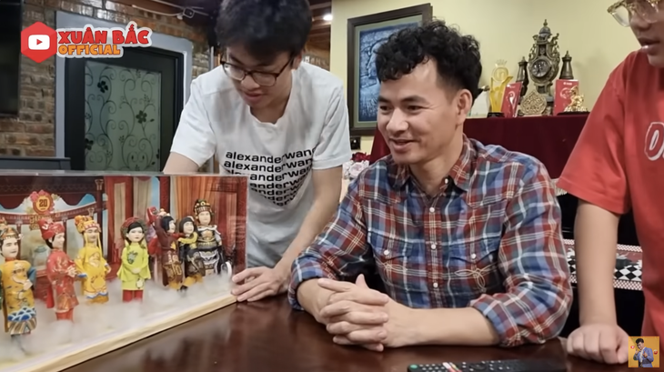 Bi Béo nhà Xuân Bắc 'bóc mẽ', kể tội bố sau 2 thập kỷ gắn bó Táo quân- Ảnh 1. Bi Béo nhà Xuân Bắc 'bóc mẽ', kể tội bố sau 2 thập kỷ gắn bó Táo quân- Ảnh 1.