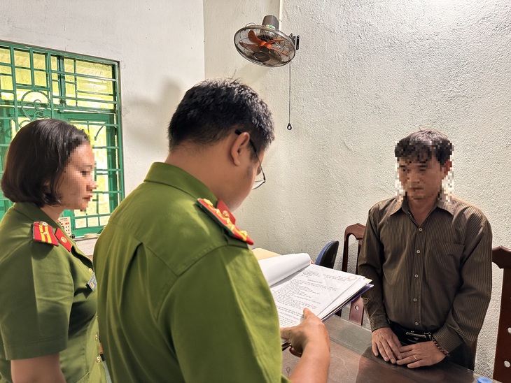 Triệt phá đường dây sản xuất, bán phân bón giả lên tới hàng trăm tấn- Ảnh 2.