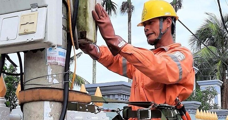 Có nên để nhiều bộ ngành quản lý, điều hành giá điện?- Ảnh 2.