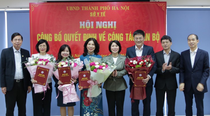Bổ nhiệm Phó Giám đốc phụ trách Bệnh viện Nhi Hà Nội- Ảnh 1.