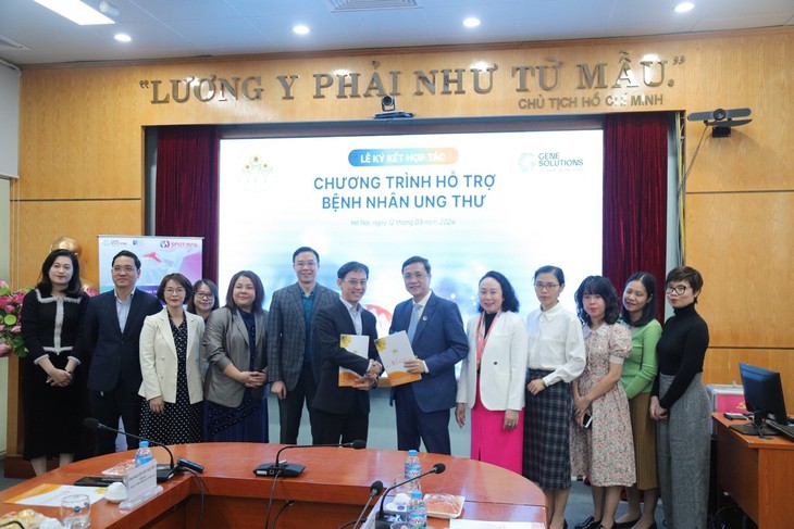 Gene Solutions trao tặng 200 gói tầm soát cho người nhà bệnh nhân ung thư gặp hoàn cảnh khó khăn thông qua Quỹ Ngày mai tươi sáng- Ảnh 1.