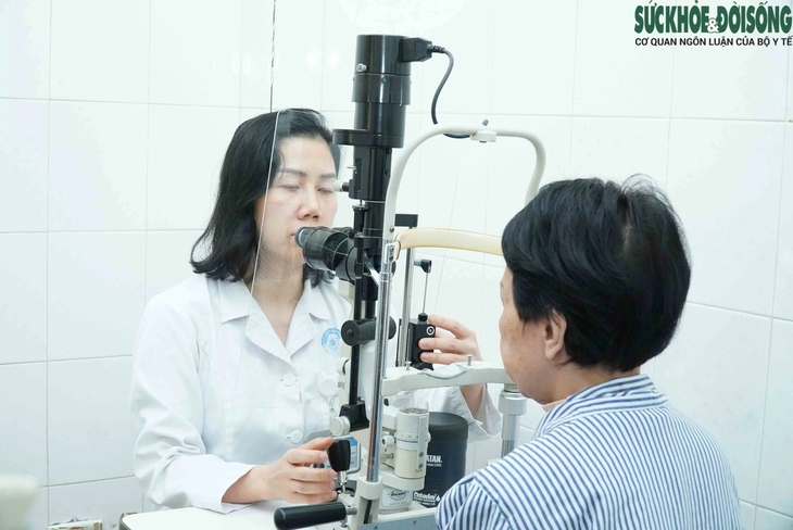 Lạm dụng và tự ý sử dụng thuốc nhỏ mắt chứa corticoid kéo dài có thể bị Glôcôm - Ảnh 4.