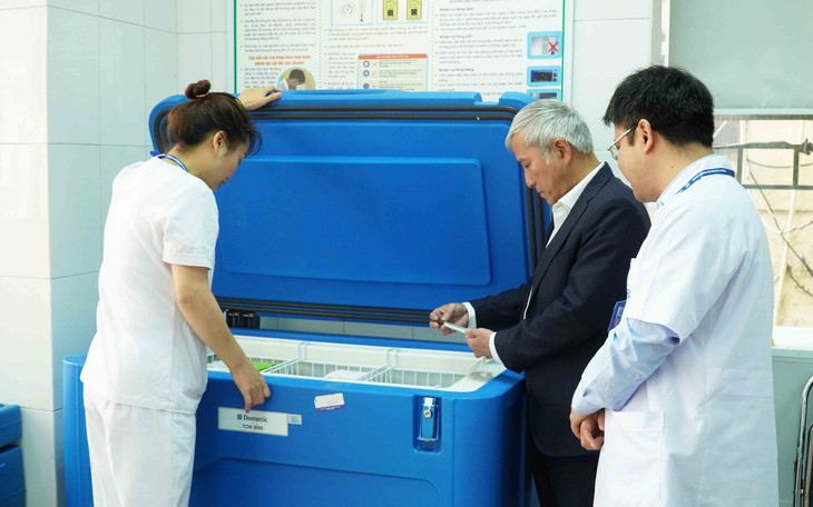 CDC Hà Nội đã đấu thầu được 16/32 loại vaccine để mở lại Phòng tiêm chủng 