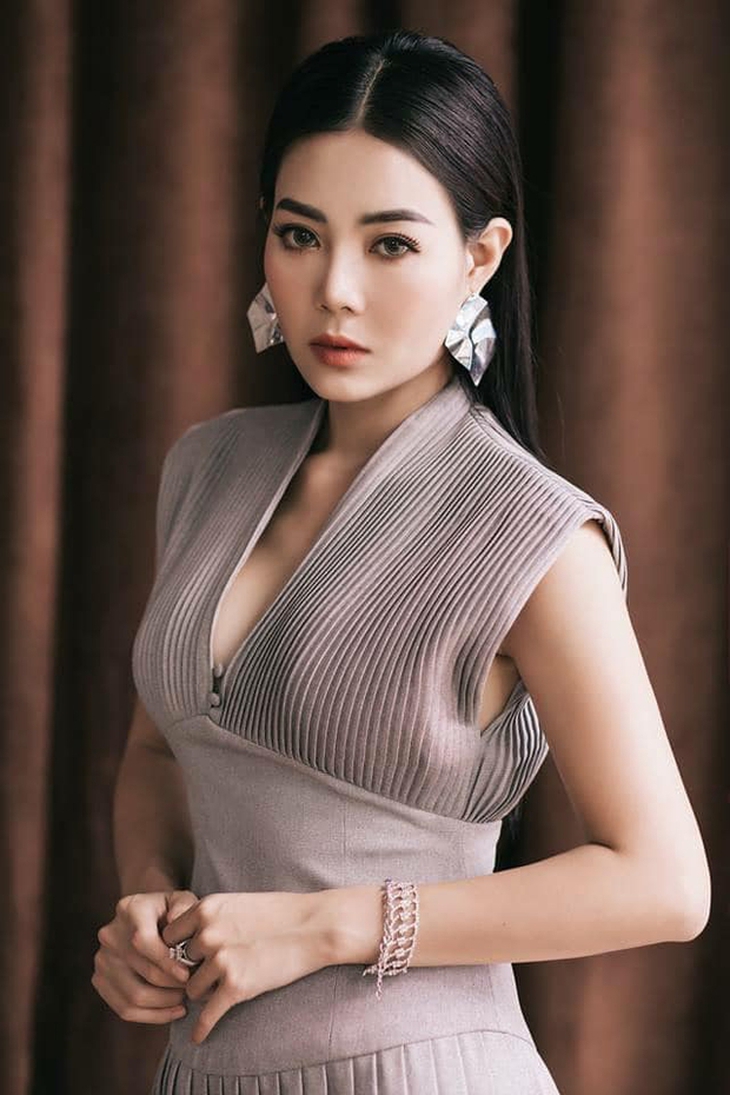 Hé lộ thông tin hiếm về người chồng giấu mặt vừa ly hôn của diễn viên Thanh Hương- Ảnh 1. Hé lộ thông tin hiếm về người chồng giấu mặt vừa ly hôn của diễn viên Thanh Hương- Ảnh 1.
