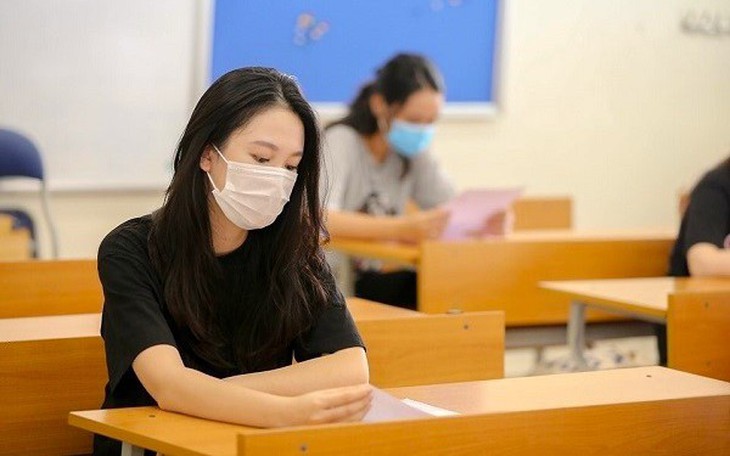 "Nở rộ" các kỳ thi riêng, thí sinh gia tăng áp lực