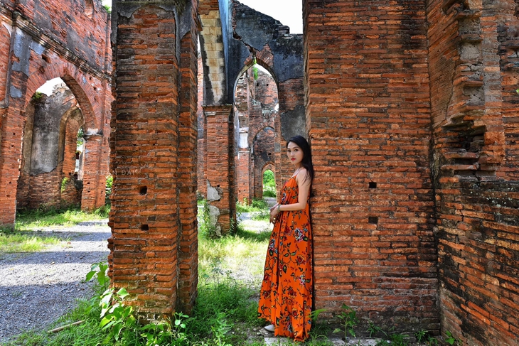 Nhan sắc nữ nghệ sĩ chèo trẻ nhất vừa được phong NSND- Ảnh 5. Nhan sắc nữ nghệ sĩ chèo trẻ nhất vừa được phong NSND- Ảnh 5.
