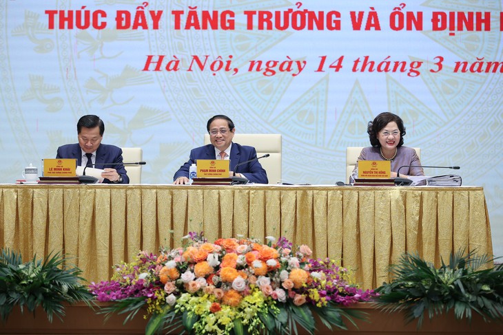 Thủ tướng: Việc xử lý các ngân hàng thương mại yếu kém còn chậm- Ảnh 2. Thủ tướng: Việc xử lý các ngân hàng thương mại yếu kém còn chậm- Ảnh 2.