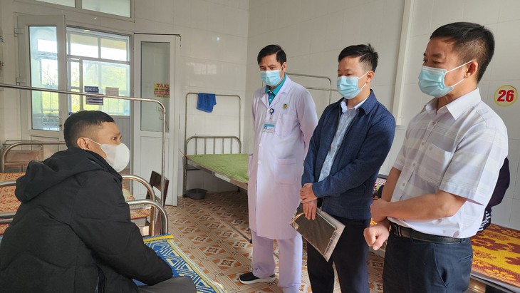 Liên tiếp ghi nhận các ca bệnh sốt rét từ nước ngoài về, Hà Tĩnh cấp tập lấy lam máu xét nghiệm- Ảnh 1. Liên tiếp ghi nhận các ca bệnh sốt rét từ nước ngoài về, Hà Tĩnh cấp tập lấy lam máu xét nghiệm- Ảnh 1.