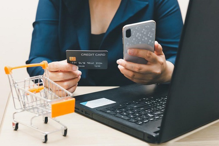 Nâng cấp thẻ tín dụng online, tài khoản ‘bốc hơi’ 100 triệu- Ảnh 1.