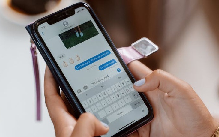 Chụp màn hình tin nhắn của người khác rồi đăng lên mạng sẽ bị xử lý thế nào?