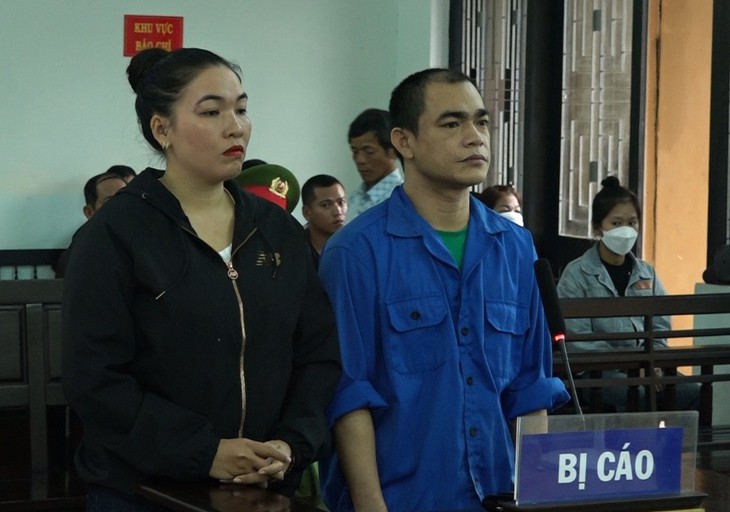 Từng ngồi tù vì cướp tài sản, hai vợ chồng ngang nhiên hành nghề cho vay nặng lãi- Ảnh 1. Từng ngồi tù vì cướp tài sản, hai vợ chồng ngang nhiên hành nghề cho vay nặng lãi- Ảnh 1.
