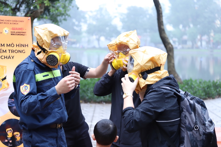 Khuyến cáo đặc biệt về PCCC và thoát nạn sau hàng loạt vụ cháy nghiêm trọng- Ảnh 4. Khuyến cáo đặc biệt về PCCC và thoát nạn sau hàng loạt vụ cháy nghiêm trọng- Ảnh 4.