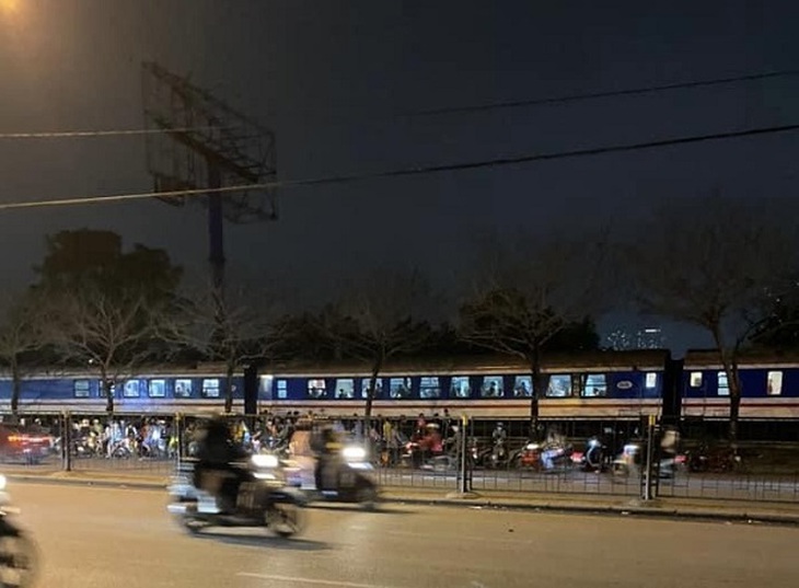 Liên tiếp xảy ra tai nạn đường sắt khiến 2 người thiệt mạng- Ảnh 3.