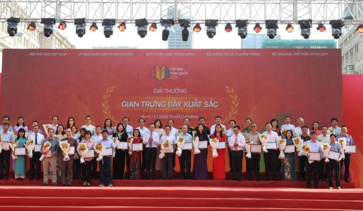 Bế mạc Hội Báo toàn quốc 2024: Tạo động lực sáng tạo mới cho đội ngũ người làm báo- Ảnh 3. Bế mạc Hội Báo toàn quốc 2024: Tạo động lực sáng tạo mới cho đội ngũ người làm báo- Ảnh 3.